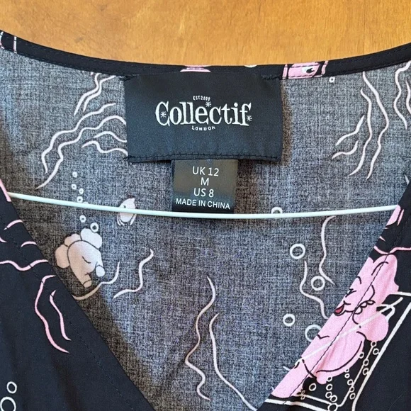 Collectif Black and Pink Cocktail Print Blouse and Skirt - Picture 6 of 8